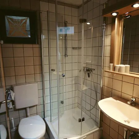 Roemerklause 아파트 *